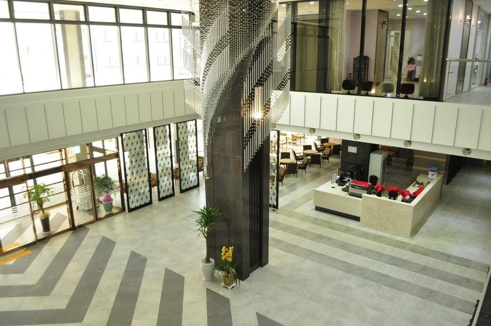 Hyunjin Tourist Hotel Donghae Εξωτερικό φωτογραφία