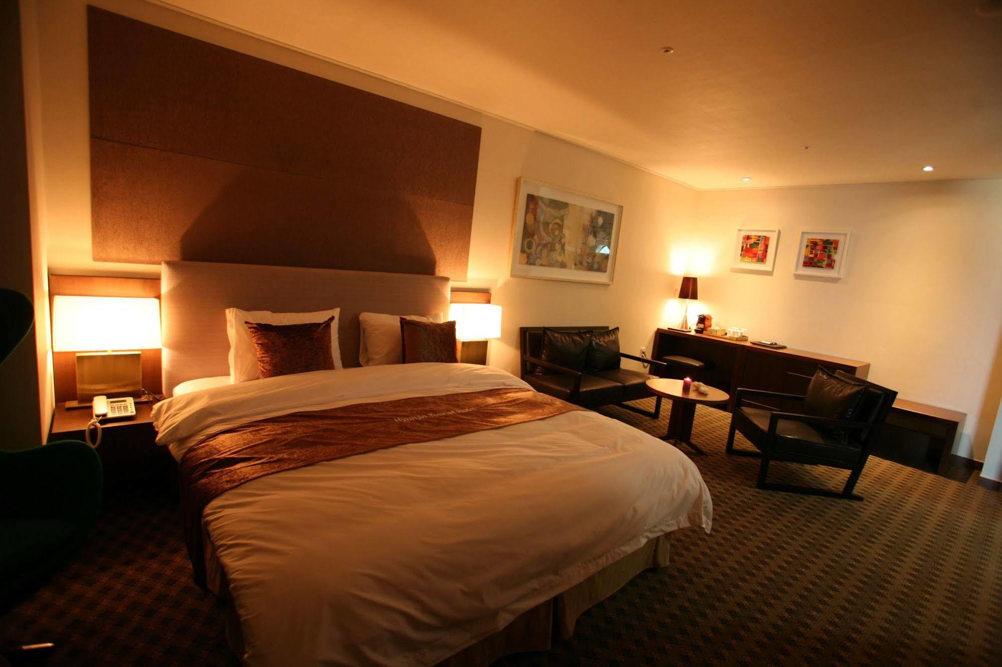 Hyunjin Tourist Hotel Donghae Εξωτερικό φωτογραφία